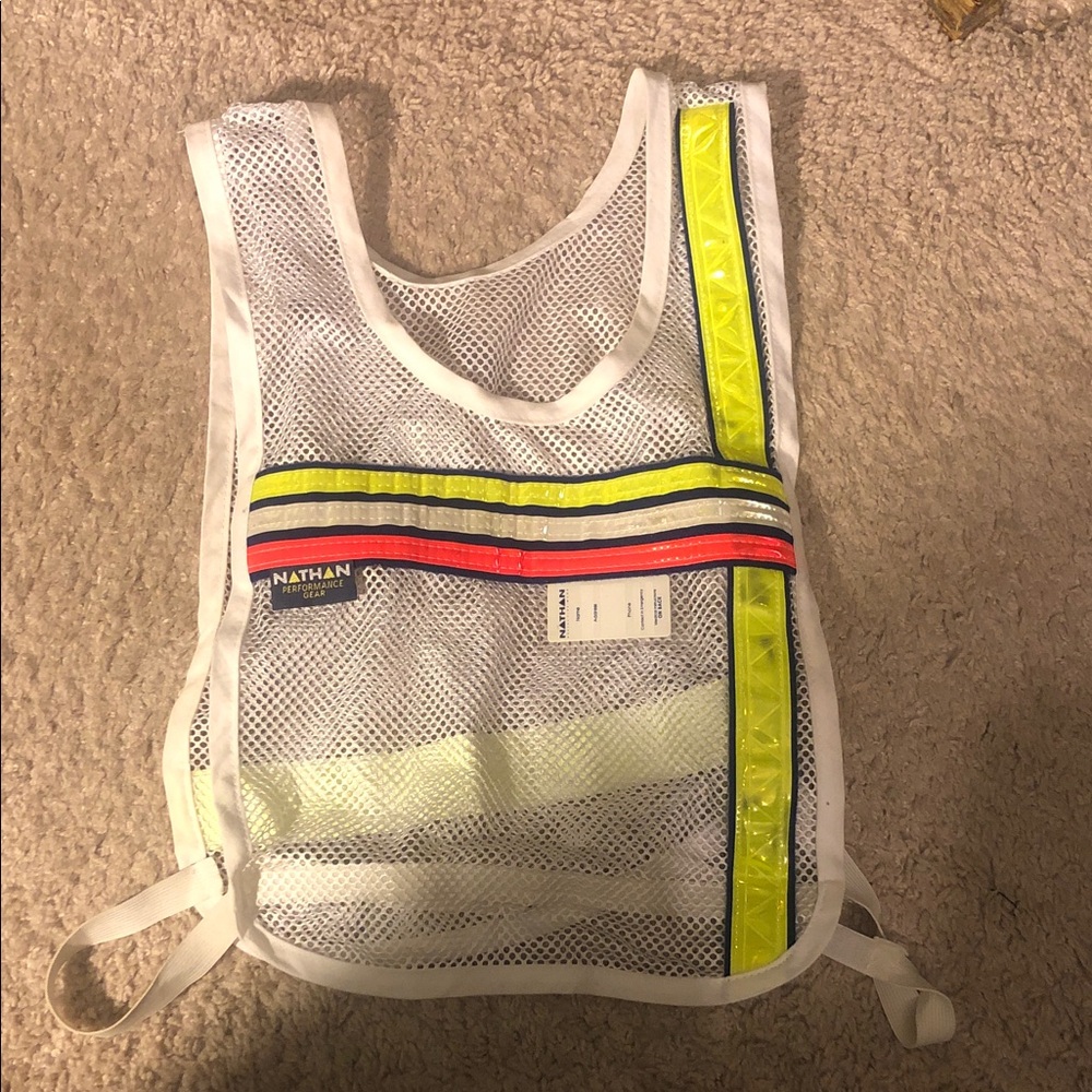 Nathan Performance Gear-Runners Reflective Mesh Vest in White, Neon Yellow & Red